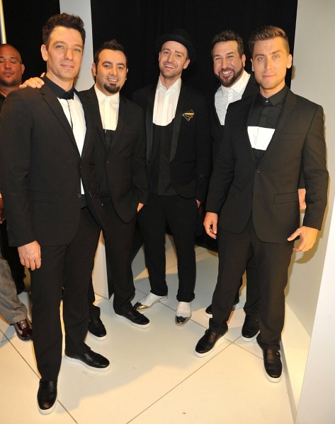 Lance Bass, Joey Fatone, Justin Timberlake, J.C. Chasez and Chris Kirkpatrick at event of 2013 MTV Video Music Awards