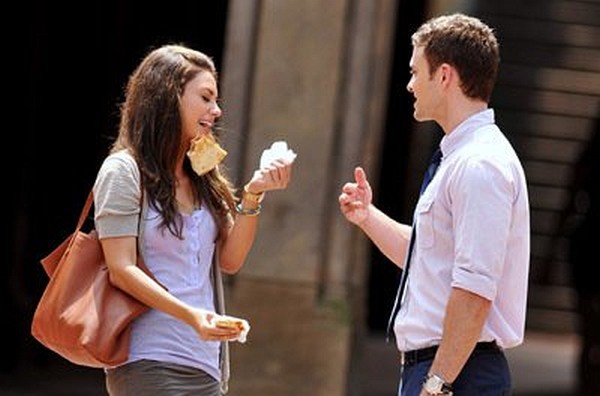 Mila Kunis and Justin Timberlake at event of Friends with Benefits