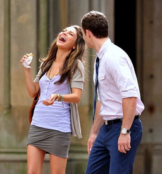 Mila Kunis and Justin Timberlake at event of Friends with Benefits