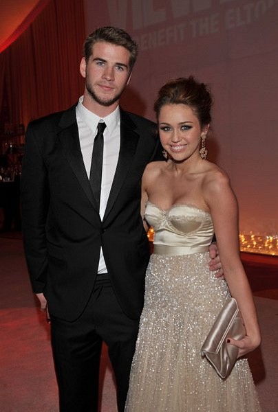 Miley Cyrus and Liam Hemsworth at event of The 82nd Annual Academy Awards