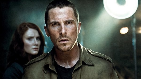 Still of Christian Bale and Bryce Dallas Howard in Terminator Salvation
