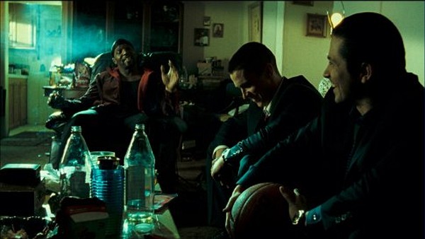 Still of Christian Bale and Freddy Rodríguez in Harsh Times