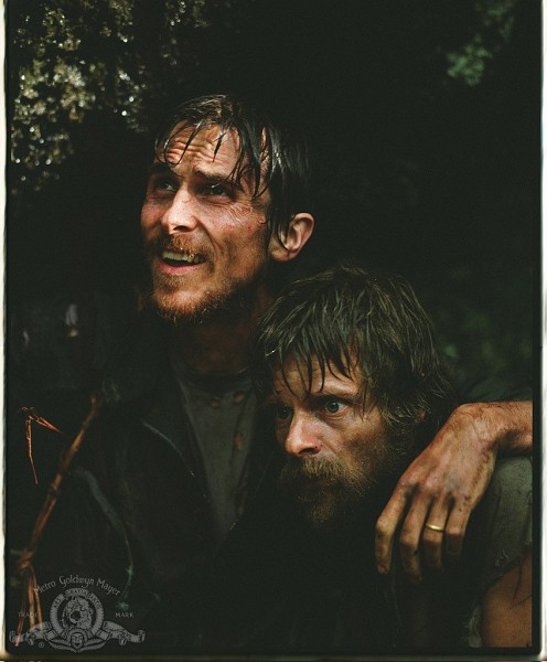 Still of Christian Bale and Steve Zahn in Rescue Dawn
