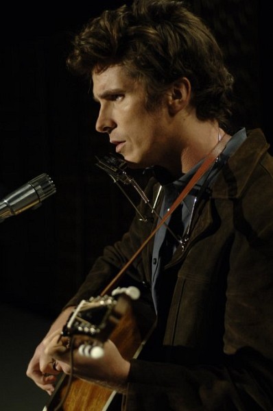 Still of Christian Bale in I'm Not There.