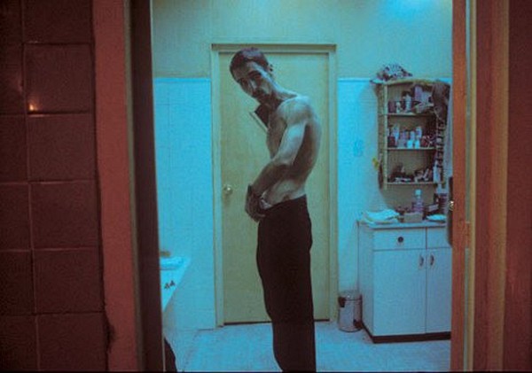 Still of Christian Bale in The Machinist