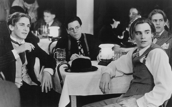 Still of Christian Bale, Robert Sean Leonard and Frank Whaley in Swing Kids