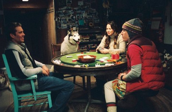 Still of Jason Biggs, Paul Walker and Moon Bloodgood in Eight Below