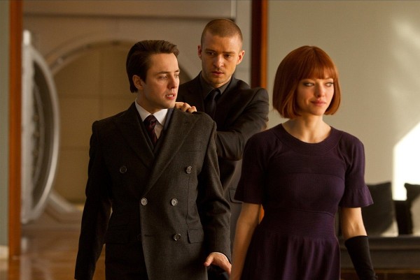 Still of Justin Timberlake, Vincent Kartheiser and Amanda Seyfried in In Time
