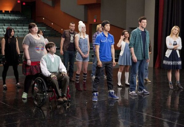 Still of Lea Michele, Mark Salling, Harry Shum Jr., Cory Monteith, Ashley Fink, Dianna Agron, Kevin McHale, Jenna Ushkowitz, Amber Riley, Chord Overstreet and Heather Morris in Glee