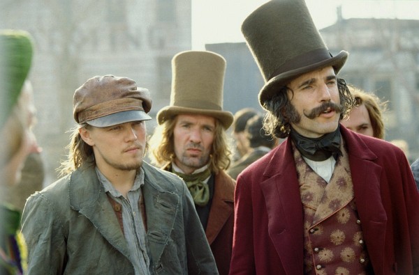Still of Leonardo DiCaprio and Daniel Day-Lewis in Gangs of New York