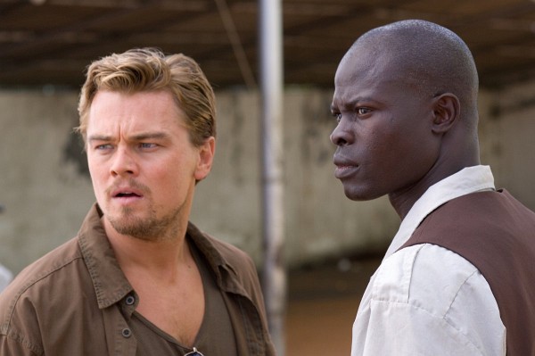 Still of Leonardo DiCaprio and Djimon Hounsou in Blood Diamond