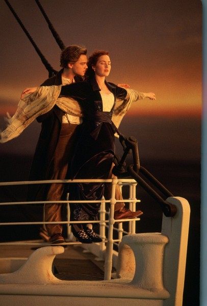 Still of Leonardo DiCaprio and Kate Winslet in Titanic