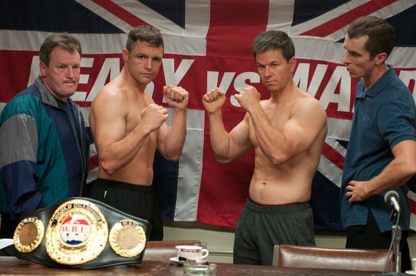 Still of Mark Wahlberg and Christian Bale in The Fighter