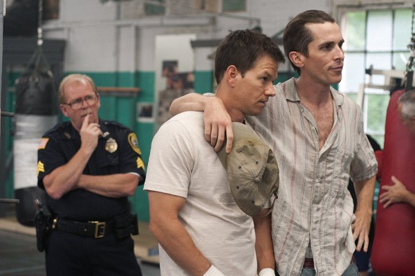 Still of Mark Wahlberg and Christian Bale in The Fighter