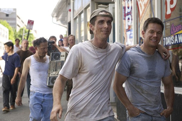 Still of Mark Wahlberg and Christian Bale in The Fighter